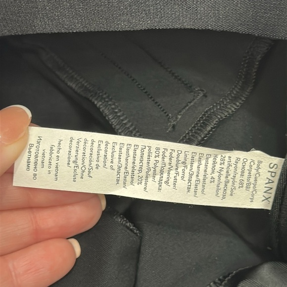 Spanx Perfect Pant ankle piped skinny  classic black size medium petite. NWT. - Picture 10 of 11